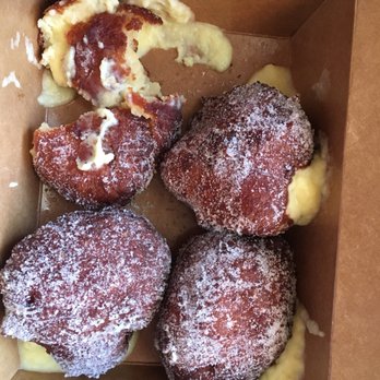 Da Coconut Cafe - Malasada filled with spoiled vanilla filling - Poke Near Me - Temecula, California