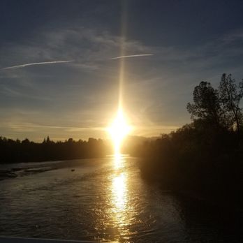 Turtle Bay Exploration Park - Sunset over Trinity Alps - Museums Near Me - Redding, California