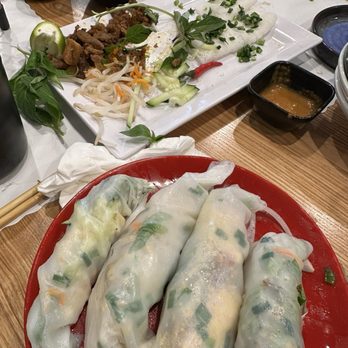 Quan Nhii - Vietnamese Near Me - Westminster, California