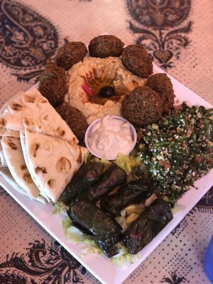 Ali's Mediterranean by null