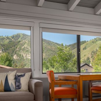 Tamarack Lodge - Room details. - Hotels Near Me - Ketchum, Idaho