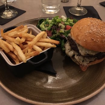 Clarity - Dry-Aged Hamburger - New American Near Me - Vienna, Virginia