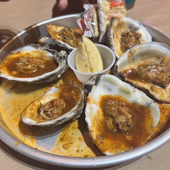 Crafty Crab - Steam Oyster - Seafood Near Me - Orlando, Florida
