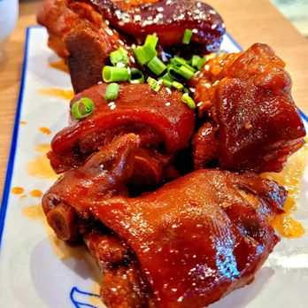 LAN Noodle - Braised pigs feet - Noodles Near Me - West Covina, California LAN Noodle - Braised pigs feet - Noodles Near Me - West Covina, California