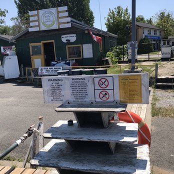 Wally's Dock Service - Marinas Near Me - Little Current, Ontario Wally's Dock Service - Marinas Near Me - Little Current, Ontario