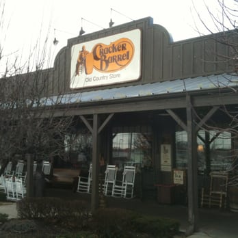 Cracker Barrel Old Country Store - Front entrance to the Somerset CB - Breakfast & Brunch Near Me - Somerset, Kentucky
