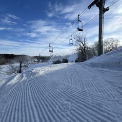 The Mountain Top Ski & Adventure Center at Grand Geneva