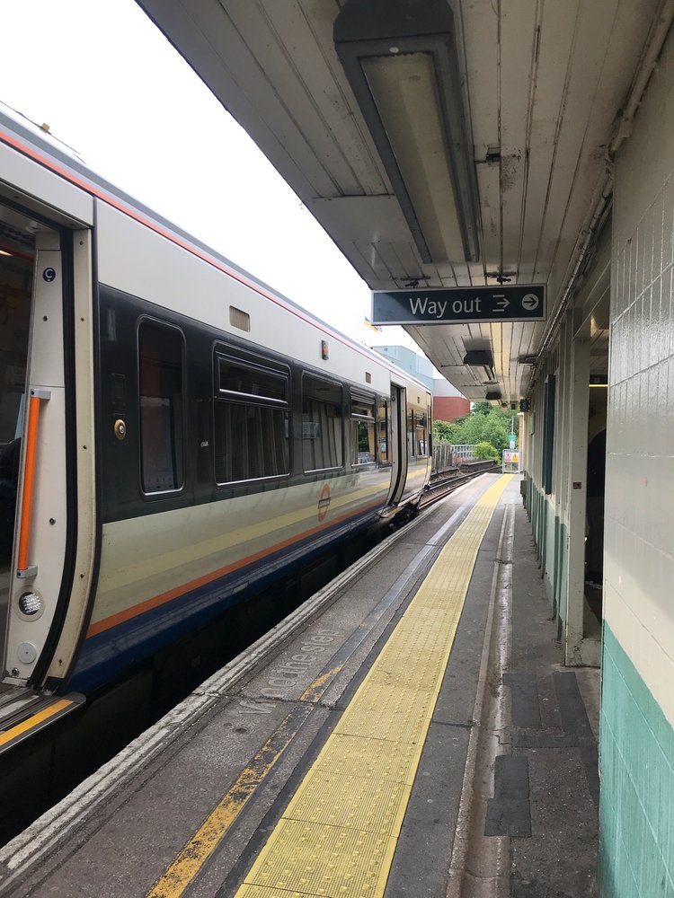 QUEENS ROAD PECKHAM STATION Updated May 2024 Queens Road, London