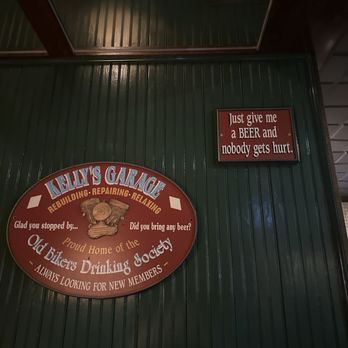 Kelly's Tavern - Signs - Salad Near Me - Quincy, Illinois