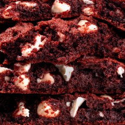 Crumbl - Yukon - 5/11/26 - 5/16/26: Red Velvet Coookie