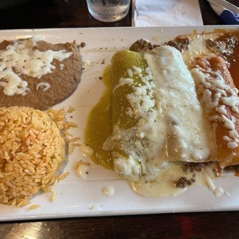 Las Carretas Mexican Restaurant - Bandaras Enchiladas - Mexican Near Me - Gainesville, Florida Las Carretas Mexican Restaurant - Bandaras Enchiladas - Mexican Near Me - Gainesville, Florida