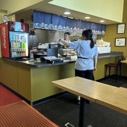 Sushi Den