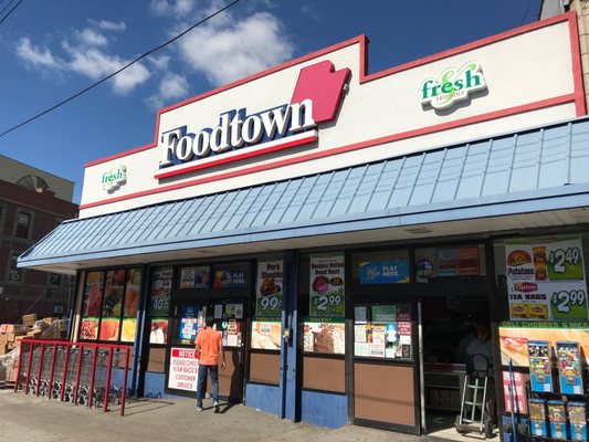 Ferreira Foodtown of Jamaica