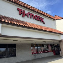 T J Maxx - Storefront