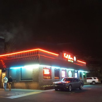 Full Moon BBQ - Barbeque Near Me - Hoover, Alabama
