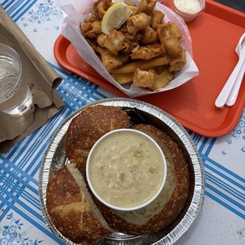 Barbara's Fishtrap - Fish & Calamari Tempura and Clam Chowder (Sourdough Bread Bowl) - Seafood Near Me - Half Moon Bay, California