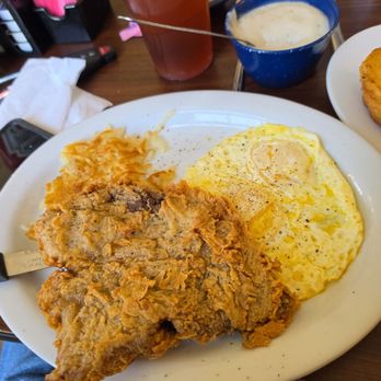 Bobbie's Southern Kitchen - Chicken Fried Steak and eggs - Breakfast & Brunch Near Me - San Antonio, Texas Bobbie's Southern Kitchen - Chicken Fried Steak and eggs - Breakfast & Brunch Near Me - San Antonio, Texas
