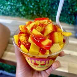 Mini mango mangonada