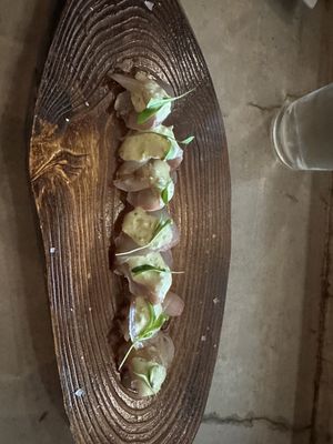 Rock-n-Saké Bar & Sushi by null