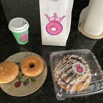 RIVER OAKS DONUTS - Updated October 2024 - 312 Photos & 376 Reviews
