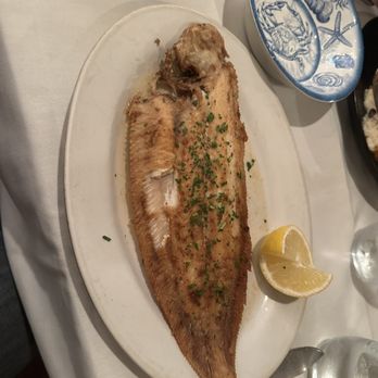 La Voile - French Near Me - Boston, Massachusetts