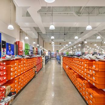 Off Broadway Shoe Warehouse - Shoe Stores Near Me - Katy, Texas