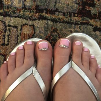 H2O Nail Bar & Spa - My toes survived the wedding as well! - Day Spas Near Me - Philadelphia, Pennsylvania H2O Nail Bar & Spa - My toes survived the wedding as well! - Day Spas Near Me - Philadelphia, Pennsylvania