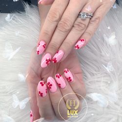 Lux Nail Studio