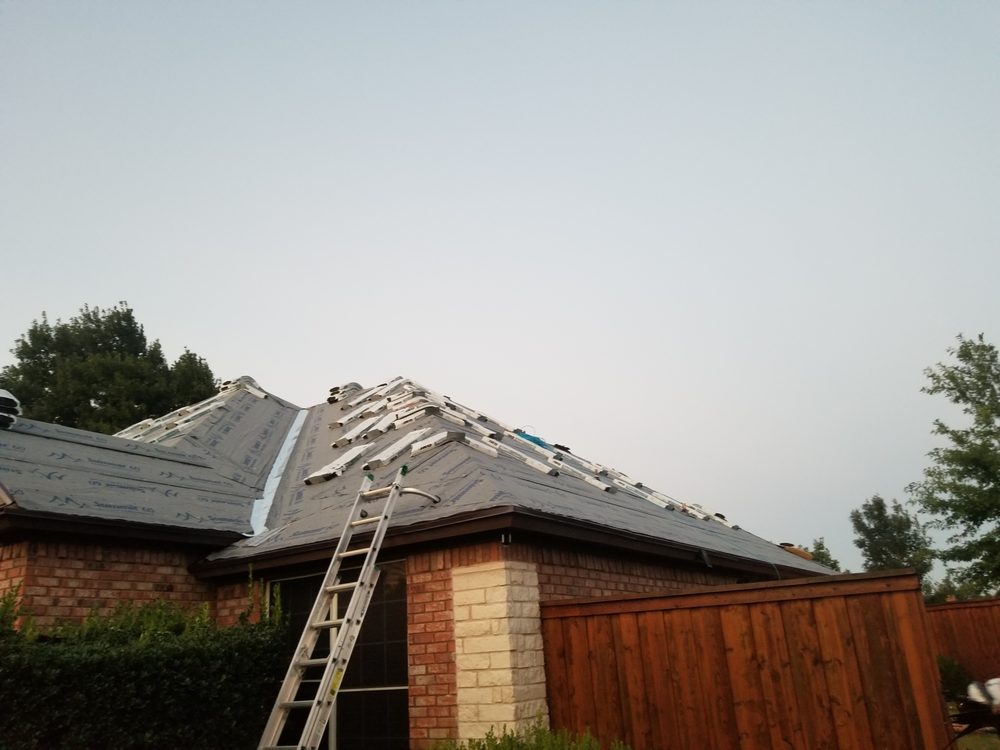 Slide of Frazier Roofs and Gutters