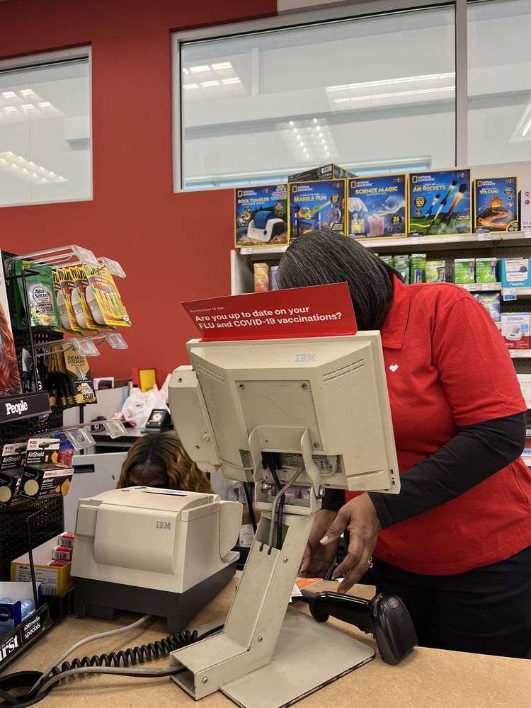 CVS PHARMACY Updated October 2024 29 Photos & 26 Reviews 3925