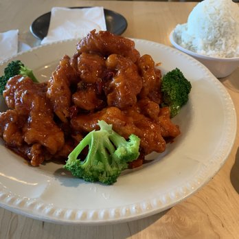 Mama Chang - Orange Chicken - Chinese Near Me - Fairfax, Virginia Mama Chang - Orange Chicken - Chinese Near Me - Fairfax, Virginia