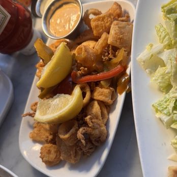 Franciscan Crab Restaurant - Calamari - Seafood Near Me - San Francisco, California Franciscan Crab Restaurant - Calamari - Seafood Near Me - San Francisco, California
