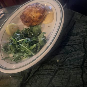 Bog & Barley - Crab cake - Irish Near Me - Memphis, Tennessee