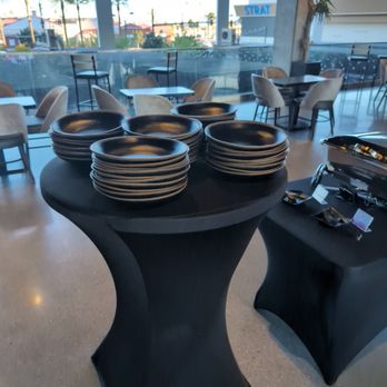 Atomic Golf - Football party buffet plates - Sports Bars Near Me - Las Vegas, Nevada Atomic Golf - Football party buffet plates - Sports Bars Near Me - Las Vegas, Nevada