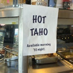 The sign promises Taho, but they rarely have it available... The sign promises Taho, but they rarely have it available...