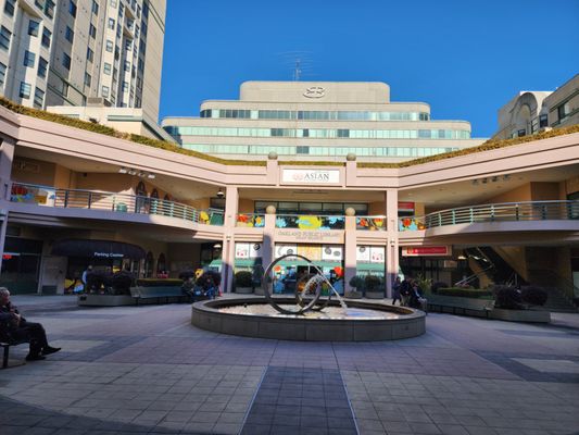 Oakland Public Library, Asian Branch by null