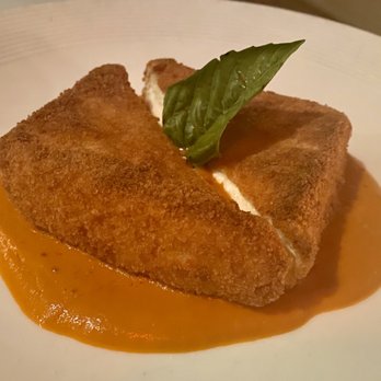 Altesi Downtown - Mozzarella in Carozza - Italian Near Me - New York, New York