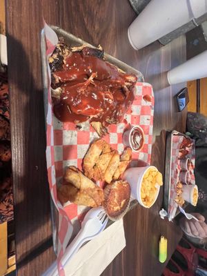 Daddy D'z BBQ Joynt by null