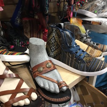 Paititi - Fashion Near Me - Pittsburgh, Pennsylvania