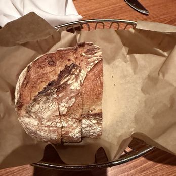 Elliott's Oyster House - Bread - Seafood Near Me - Seattle, Washington Elliott's Oyster House - Bread - Seafood Near Me - Seattle, Washington