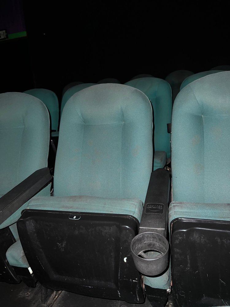 CINEMARK MOVIES 8 Updated November 2024 48 Photos & 148 Reviews