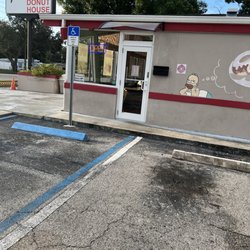 Fray's Donut House - Donut House