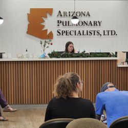 Arizona Pulmonary Specilsts - Reception Desk