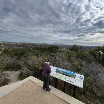 Mount Bonnell - Hiking Near Me - Austin, Texas