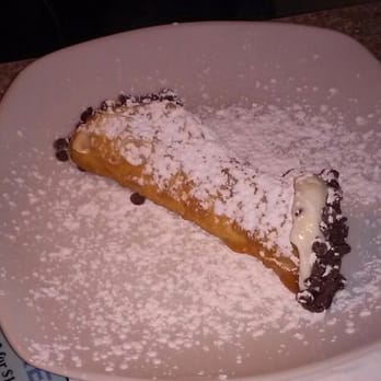 Mama's Cafe Baci - Gluten free cannoli - Italian Near Me - Hackettstown, New Jersey