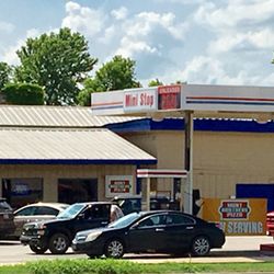 Mustang Mini Mart - Great day.