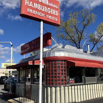 White Manna - Postcard worthy snapshot - Burgers Near Me - Hackensack, New Jersey