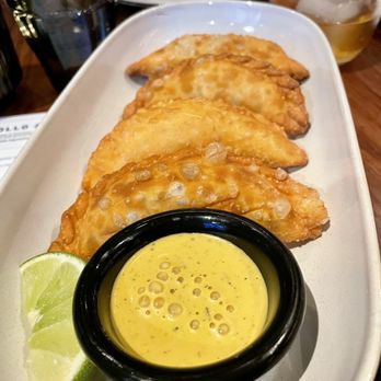 Limón - Empanadas sampler: mushroom was the favorite. Sadly, beef didn't taste anything like the MP location - Peruvian Near Me - Mountain View, California