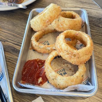 Boat Town Burger Bar - Hand battered onion rings - Burgers Near Me - Kingsland, Texas Boat Town Burger Bar - Hand battered onion rings - Burgers Near Me - Kingsland, Texas