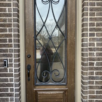 National Door Refinishing - Before - Refinishing Services Near Me - McKinney, Texas National Door Refinishing - Before - Refinishing Services Near Me - McKinney, Texas